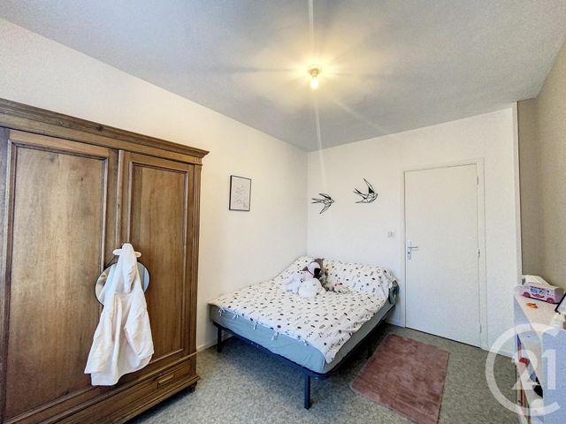 Appartement F3 &agrave; louer - 3 pi&egrave;ces - 70,28 m2 - Chamalieres - 63 - AUVERGNE