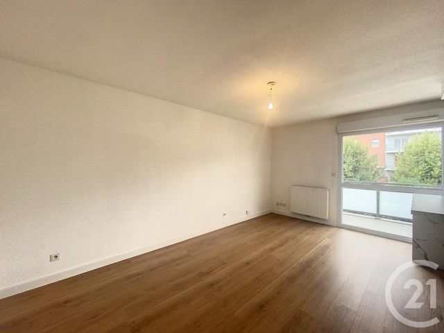 Appartement F3 &agrave; louer - 3 pi&egrave;ces - 64,09 m2 - Cournon D Auvergne - 63 - AUVERGNE