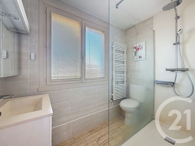 Maison &agrave; vendre - 6 pi&egrave;ces - 114,18 m2 - Cournon D Auvergne - 63 - AUVERGNE