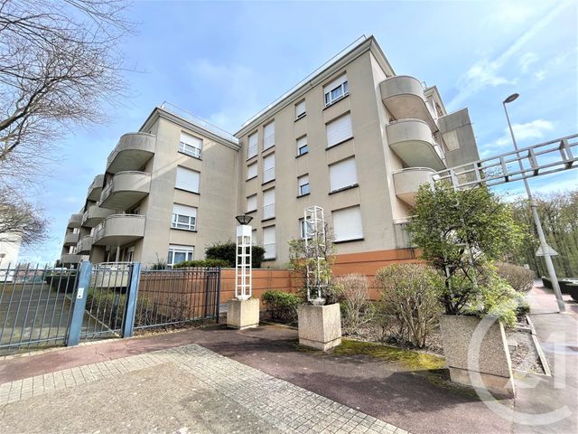 Appartement F2 à vendre - 2 pièces - 47,82 m2 - Tremblay En France - 93 - ILE-DE-FRANCE