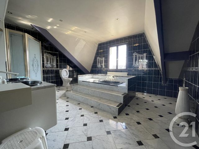 Maison à vendre - 8 pièces - 189,39 m2 - Tremblay En France - 93 - ILE-DE-FRANCE