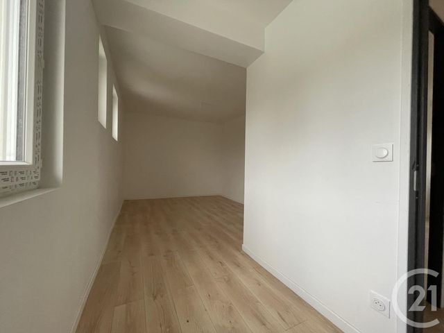Maison à vendre - 11 pièces - 187,50 m2 - Villeparisis - 77 - ILE-DE-FRANCE