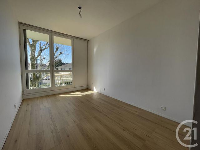 Appartement F5 &agrave; vendre - 5 pi&egrave;ces - 97,47 m2 - Villeparisis - 77 - ILE-DE-FRANCE