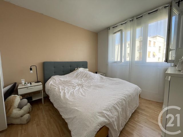 Appartement F4 &agrave; vendre - 4 pi&egrave;ces - 70,26 m2 - Villeparisis - 77 - ILE-DE-FRANCE