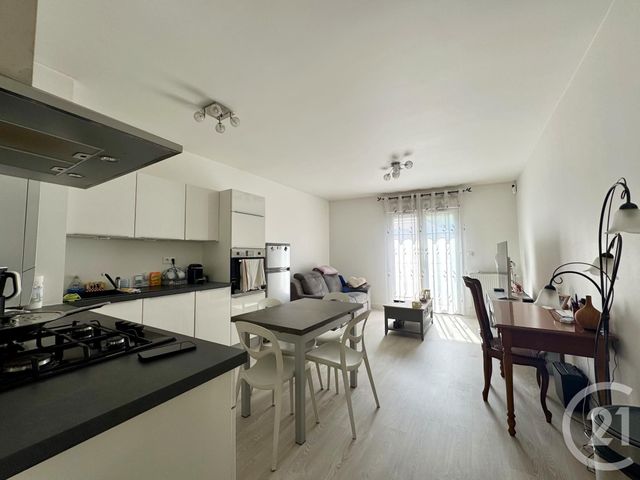 Appartement F3 &agrave; vendre - 3 pi&egrave;ces - 63,32 m2 - Villeparisis - 77 - ILE-DE-FRANCE