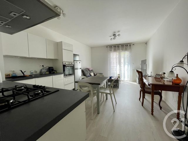 Appartement F3 &agrave; vendre - 3 pi&egrave;ces - 63,32 m2 - Villeparisis - 77 - ILE-DE-FRANCE