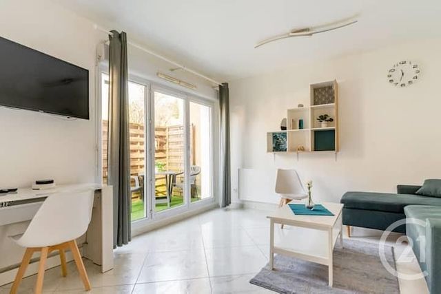 Appartement Duplex &agrave; vendre - 2 pi&egrave;ces - 41,55 m2 - Villeparisis - 77 - ILE-DE-FRANCE