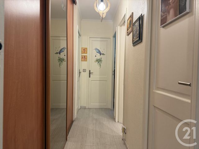 Appartement F4 &agrave; vendre - 4 pi&egrave;ces - 77,85 m2 - Villeparisis - 77 - ILE-DE-FRANCE