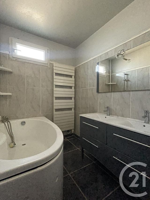 Maison à vendre - 8 pièces - 218,47 m2 - Tremblay En France - 93 - ILE-DE-FRANCE