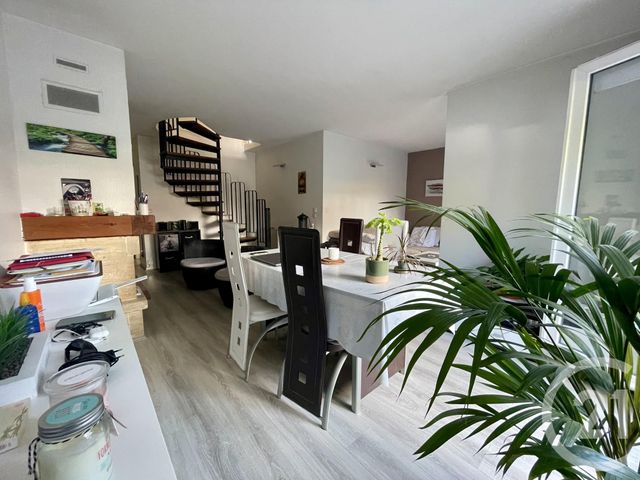 Maison &agrave; vendre - 7 pi&egrave;ces - 117,60 m2 - Villeparisis - 77 - ILE-DE-FRANCE