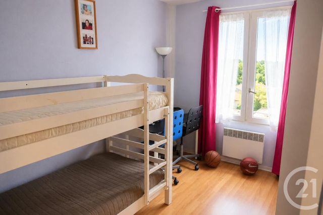 Appartement F4 &agrave; vendre - 4 pi&egrave;ces - 72,20 m2 - Villeparisis - 77 - ILE-DE-FRANCE