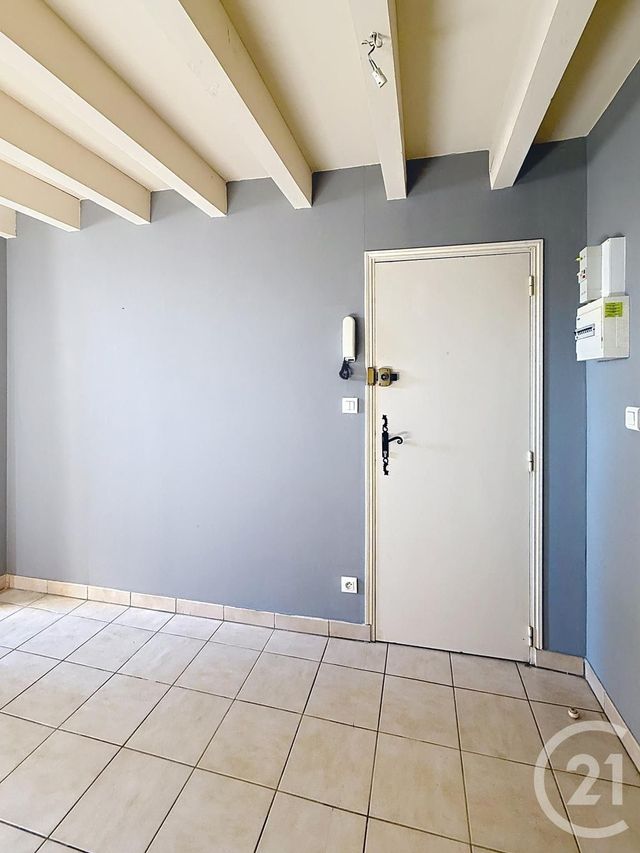 Appartement F2 bis &agrave; louer - 3 pi&egrave;ces - 51,19 m2 - Givry - 71 - BOURGOGNE