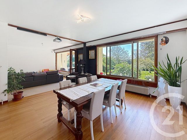 Maison à vendre - 8 pièces - 215 m2 - St Germain Du Plain - 71 - BOURGOGNE