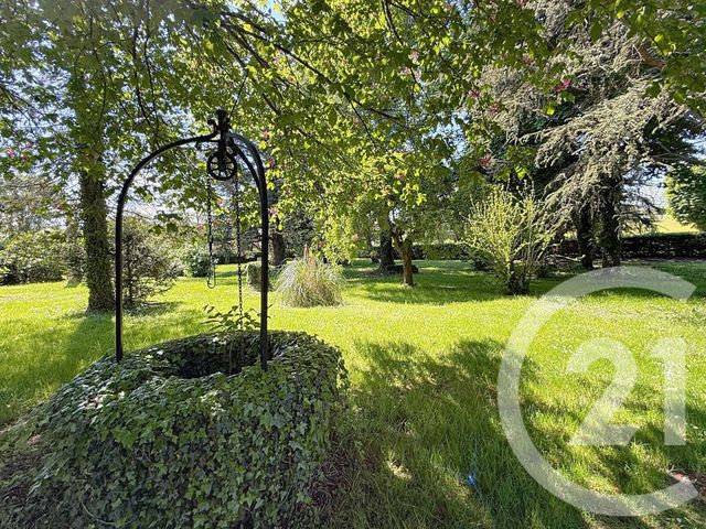 Maison à vendre - 8 pièces - 215 m2 - St Germain Du Plain - 71 - BOURGOGNE