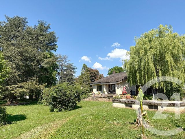 Maison à vendre - 8 pièces - 215 m2 - St Germain Du Plain - 71 - BOURGOGNE