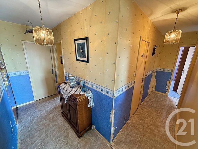 Appartement F4 à vendre - 4 pièces - 75,57 m2 - Chalon Sur Saone - 71 - BOURGOGNE