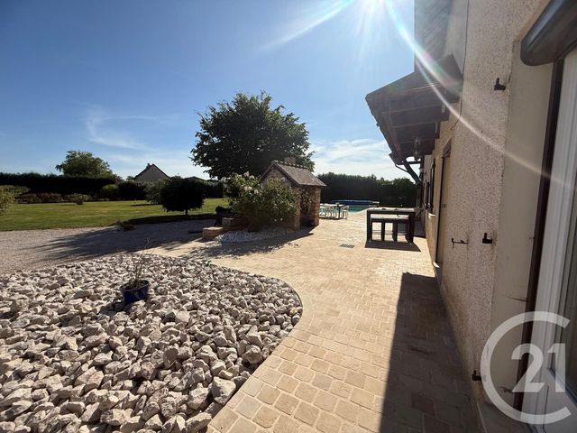 Maison à vendre - 9 pièces - 223 m2 - St Remy - 71 - BOURGOGNE