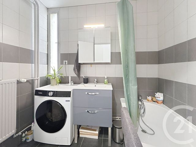 Appartement F4 à vendre - 4 pièces - 74,40 m2 - Chalon Sur Saone - 71 - BOURGOGNE