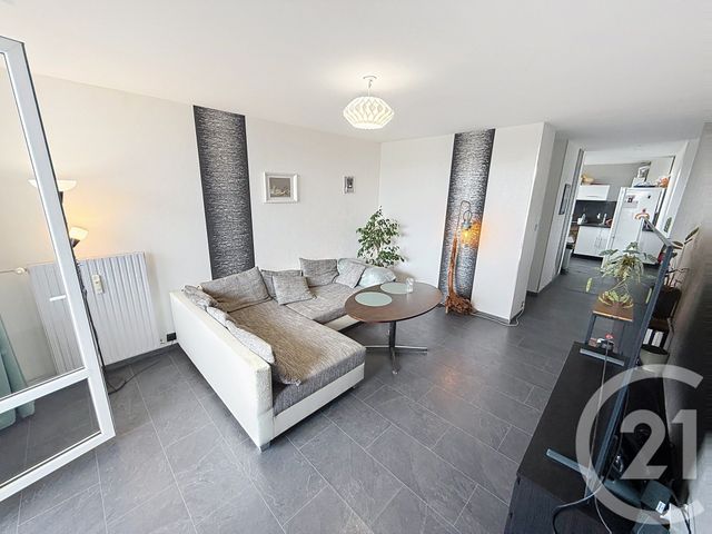 Appartement F4 à vendre - 4 pièces - 74,40 m2 - Chalon Sur Saone - 71 - BOURGOGNE