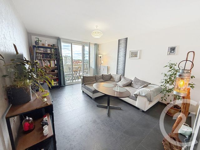 Appartement F4 à vendre - 4 pièces - 74,40 m2 - Chalon Sur Saone - 71 - BOURGOGNE