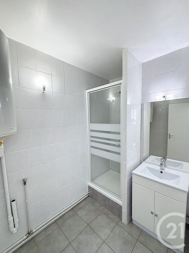 Appartement T3 &agrave; louer - 3 pi&egrave;ces - 52 m2 - Chalon Sur Saone - 71 - BOURGOGNE