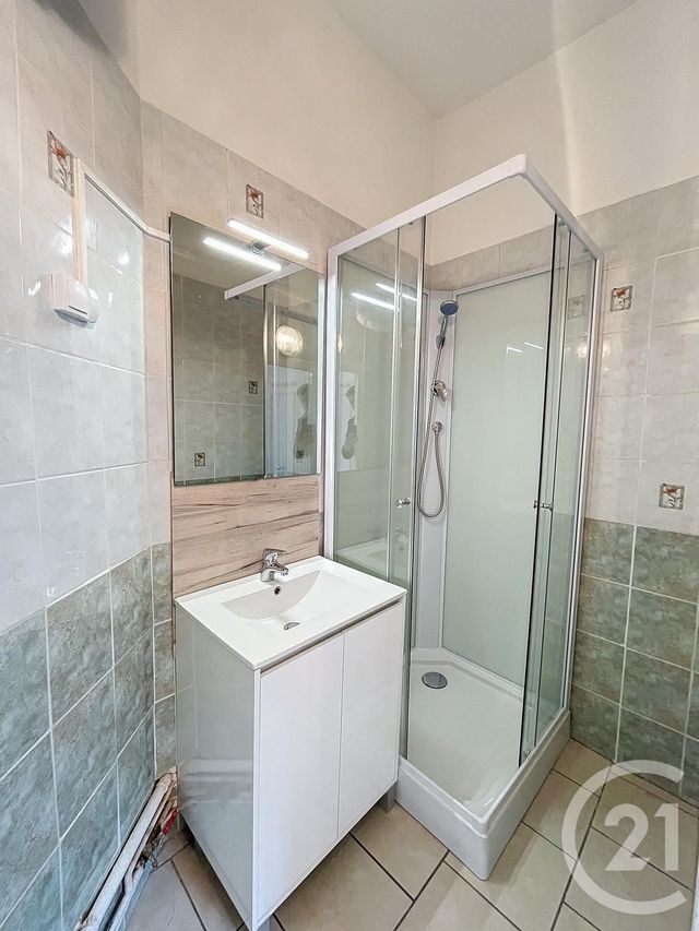 Appartement F2 &agrave; louer - 2 pi&egrave;ces - 32,25 m2 - Chalon Sur Saone - 71 - BOURGOGNE