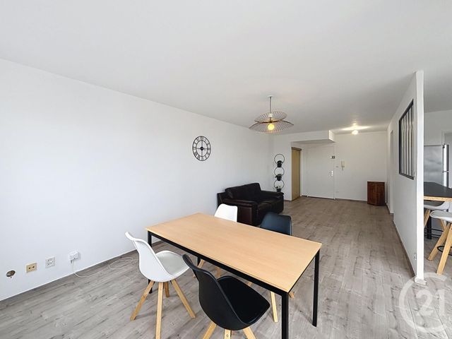 Appartement F2 &agrave; louer - 2 pi&egrave;ces - 56,95 m2 - Chalon Sur Saone - 71 - BOURGOGNE