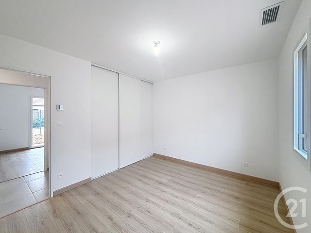 Maison &agrave; louer - 4 pi&egrave;ces - 110 m2 - Baudrieres - 71 - BOURGOGNE