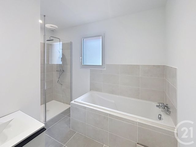 Maison &agrave; louer - 4 pi&egrave;ces - 110 m2 - Baudrieres - 71 - BOURGOGNE