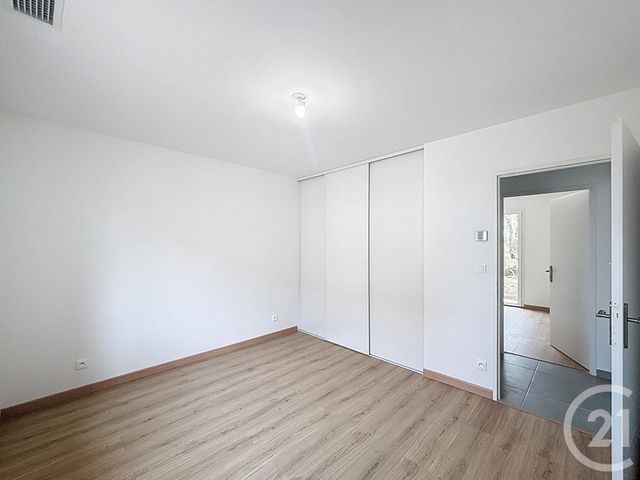 Maison &agrave; louer - 4 pi&egrave;ces - 110 m2 - Baudrieres - 71 - BOURGOGNE