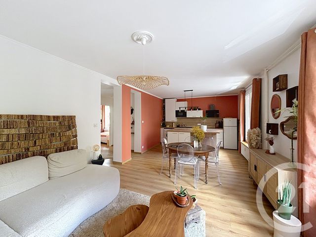 Appartement T2 &agrave; louer - 2 pi&egrave;ces - 47,53 m2 - Chalon Sur Saone - 71 - BOURGOGNE