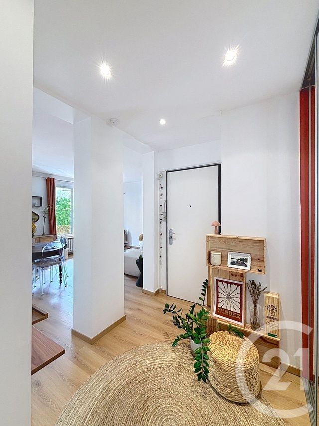 Appartement T2 &agrave; louer - 2 pi&egrave;ces - 47,53 m2 - Chalon Sur Saone - 71 - BOURGOGNE