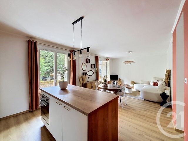 Appartement T2 &agrave; louer - 2 pi&egrave;ces - 47,53 m2 - Chalon Sur Saone - 71 - BOURGOGNE