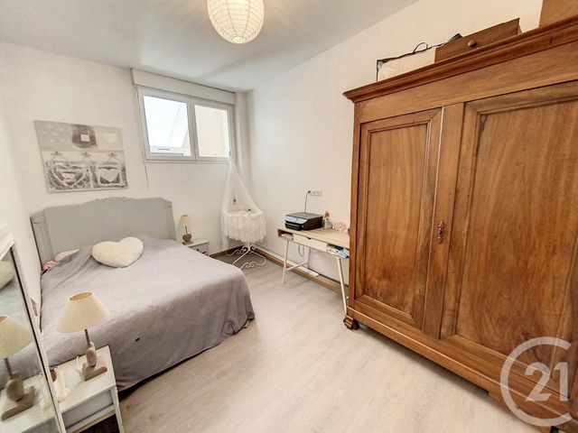 Appartement F4 &agrave; louer - 4 pi&egrave;ces - 125,72 m2 - Chalon Sur Saone - 71 - BOURGOGNE