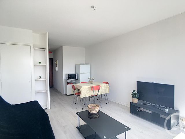 Appartement F1 &agrave; louer - 1 pi&egrave;ce - 26,20 m2 - Chalon Sur Saone - 71 - BOURGOGNE