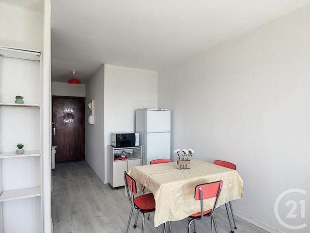 Appartement F1 &agrave; louer - 1 pi&egrave;ce - 26,20 m2 - Chalon Sur Saone - 71 - BOURGOGNE