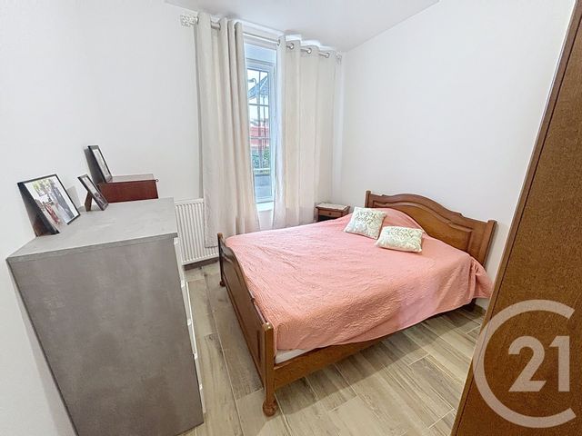 Appartement F3 &agrave; louer - 3 pi&egrave;ces - 53,96 m2 - St Marcel - 71 - BOURGOGNE