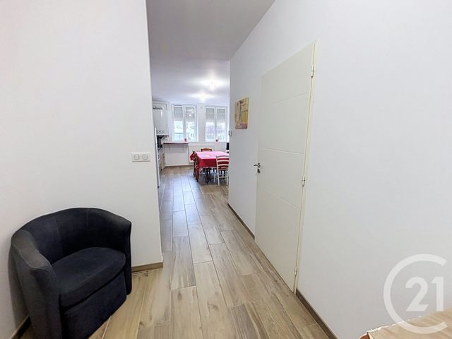 Appartement F3 &agrave; louer - 3 pi&egrave;ces - 53,96 m2 - St Marcel - 71 - BOURGOGNE