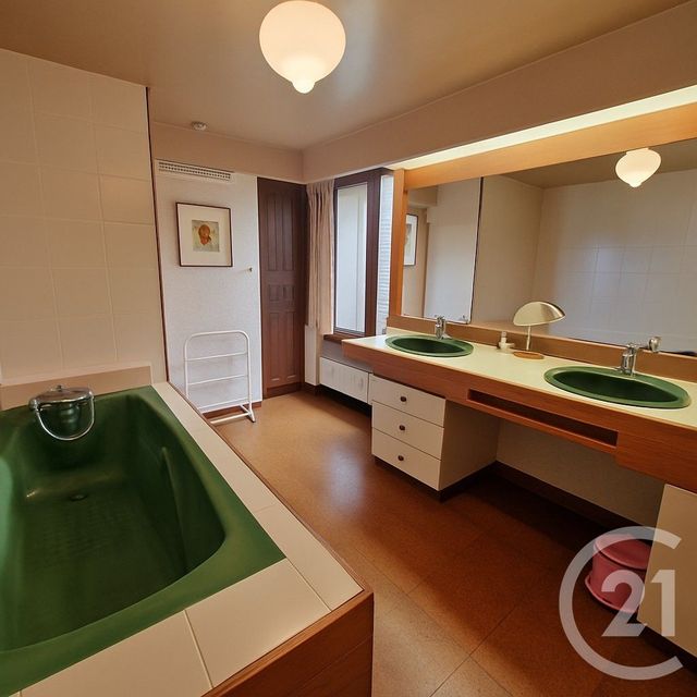 Maison à vendre - 7 pièces - 229,20 m2 - Pontcharra - 38 - RHONE-ALPES