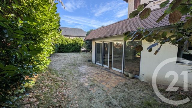 Appartement F2 à vendre - 3 pièces - 106,70 m2 - La Rochette - 73 - RHONE-ALPES