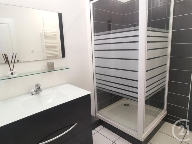 Appartement T3 &agrave; vendre - 3 pi&egrave;ces - 69 m2 - Arvillard - 73 - RHONE-ALPES