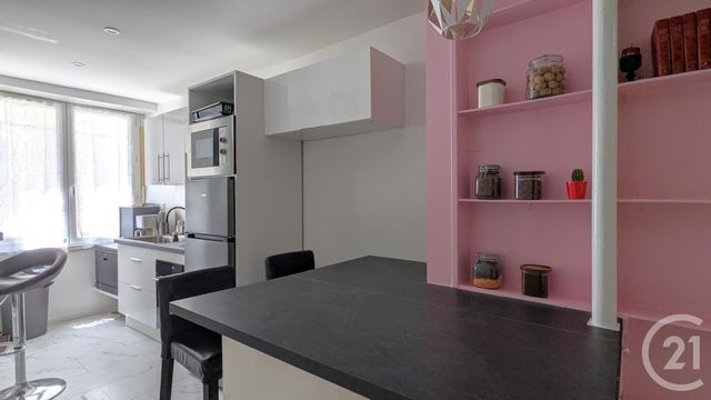 Appartement T2 &agrave; louer - 2 pi&egrave;ces - 36,55 m2 - Allevard - 38 - RHONE-ALPES