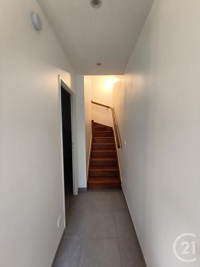 Maison &agrave; louer - 2 pi&egrave;ces - 46,80 m2 - Pontcharra - 38 - RHONE-ALPES