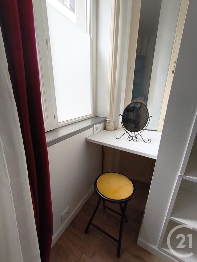 Appartement T2 &agrave; louer - 2 pi&egrave;ces - 30,20 m2 - Allevard - 38 - RHONE-ALPES