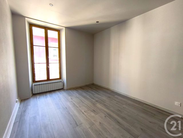 Appartement T2 &agrave; louer - 2 pi&egrave;ces - 49,75 m2 - Allevard - 38 - RHONE-ALPES