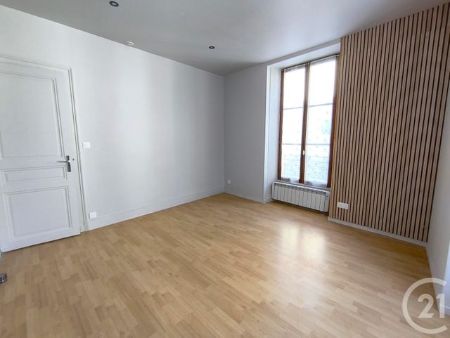 Appartement T2 &agrave; louer - 2 pi&egrave;ces - 49,75 m2 - Allevard - 38 - RHONE-ALPES