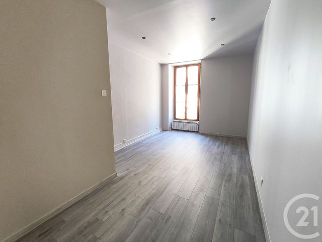 Appartement T2 &agrave; louer - 2 pi&egrave;ces - 49,75 m2 - Allevard - 38 - RHONE-ALPES