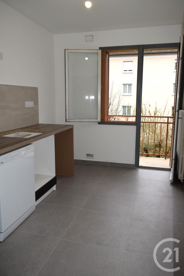 Appartement F3 &agrave; louer - 3 pi&egrave;ces - 53,90 m2 - Pontcharra - 38 - RHONE-ALPES
