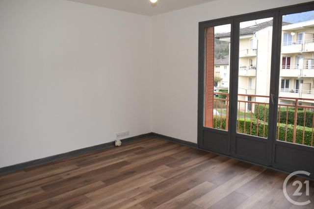 Appartement F3 &agrave; louer - 3 pi&egrave;ces - 53,90 m2 - Pontcharra - 38 - RHONE-ALPES