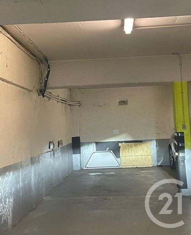 Parking &agrave; louer - 12 m2 - Levallois Perret - 92 - ILE-DE-FRANCE